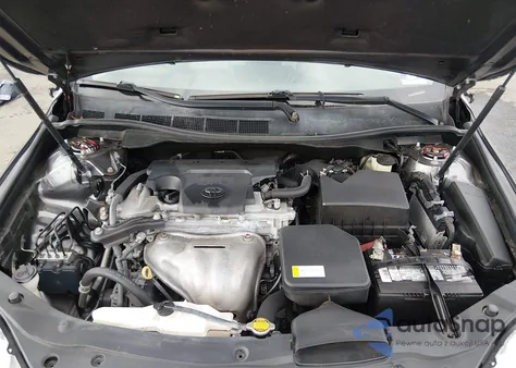 2015 Toyota Camry Le z USA, uszkodzony, nr VIN 4T1BF1FK0FU101204